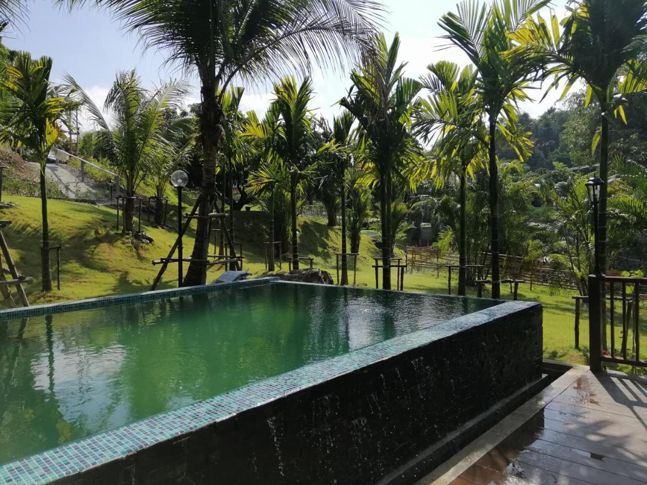 Thanburi Resort Chom Thong Exterior foto